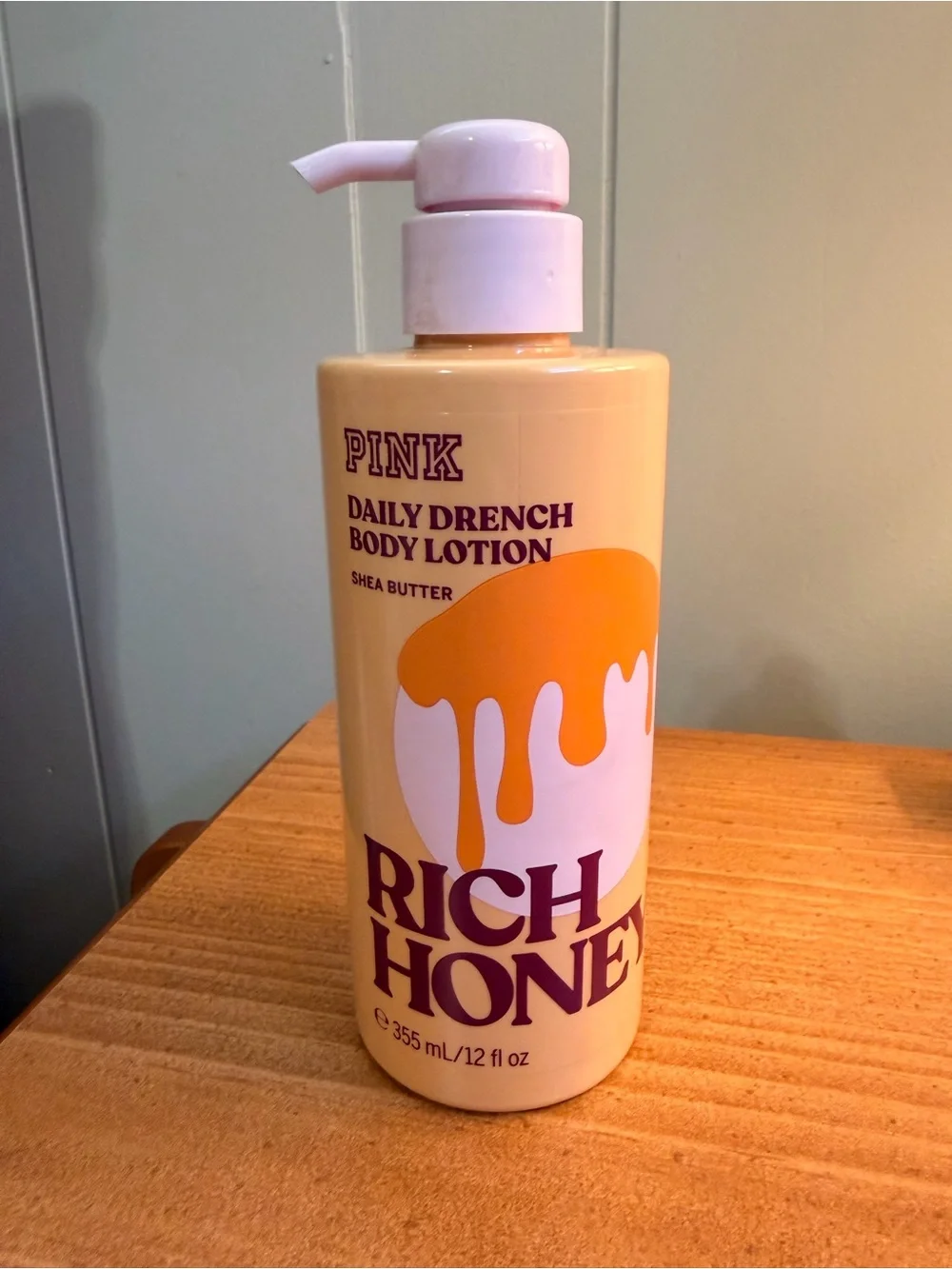 PINK Victoria's Secret Rich Honey Daily Drench Body Lotion - Cream & Purple Pump